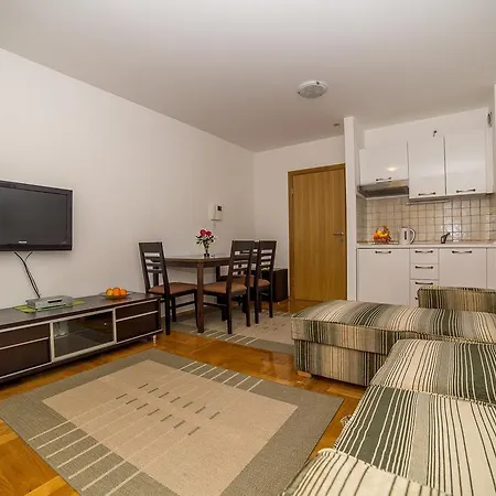 Apartamento Kristina *