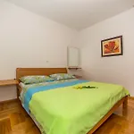 Kristina Appartamento Makarska