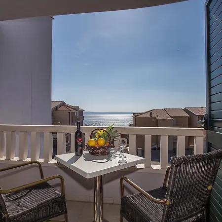 Kristina Apartament *